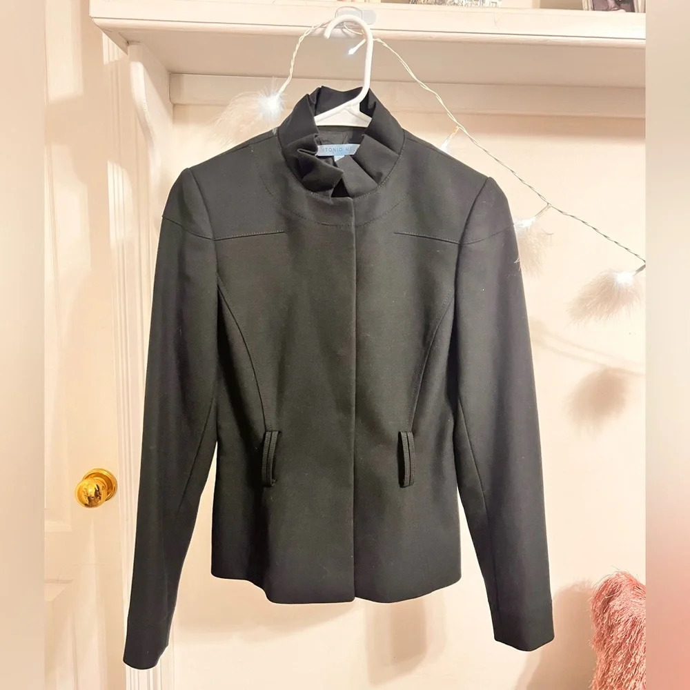Renaissance Style Antonio Melani Black Blazer